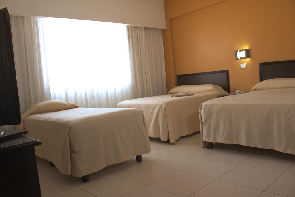 Hotel Miraflores Villahermosa Zewnętrze zdjęcie