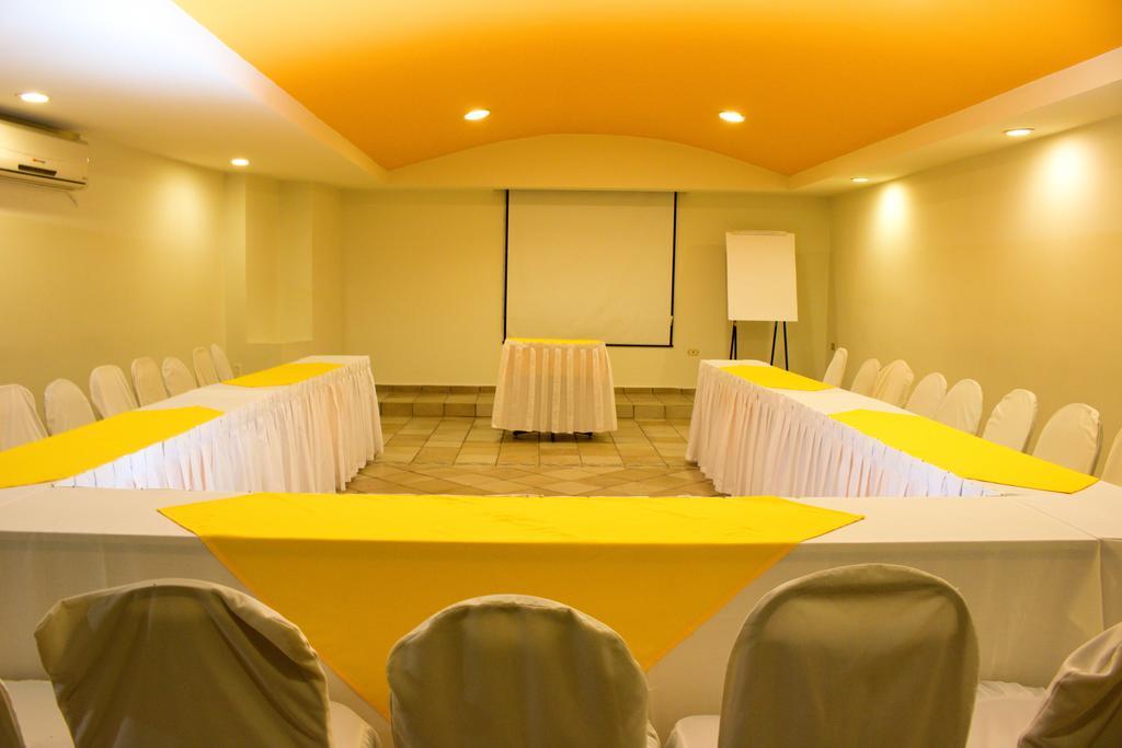 Hotel Miraflores Villahermosa Zewnętrze zdjęcie