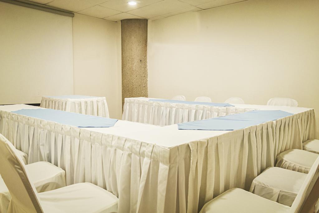 Hotel Miraflores Villahermosa Zewnętrze zdjęcie