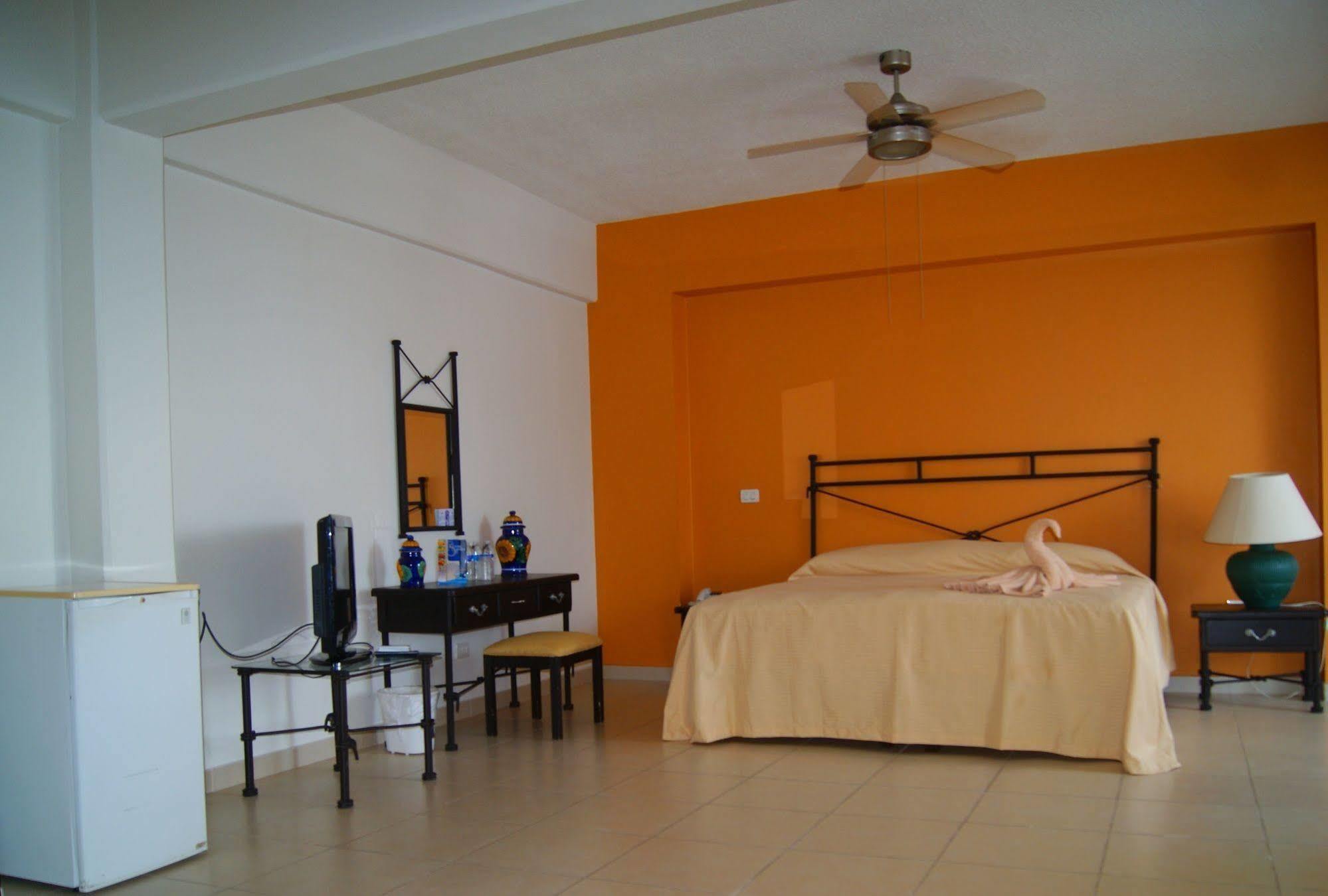 Hotel Miraflores Villahermosa Zewnętrze zdjęcie