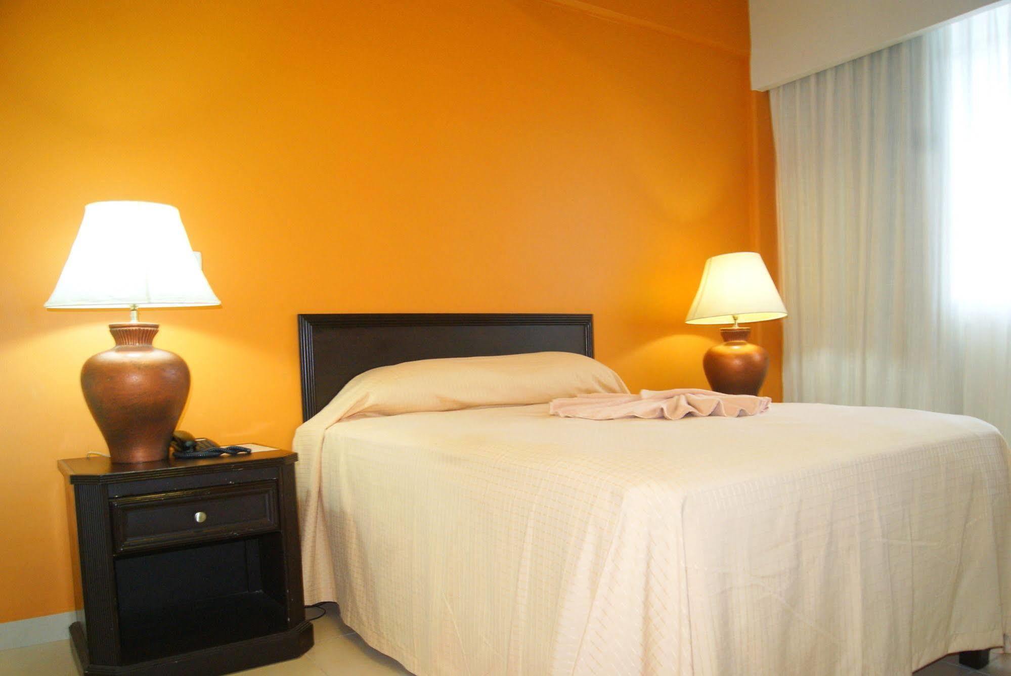 Hotel Miraflores Villahermosa Zewnętrze zdjęcie